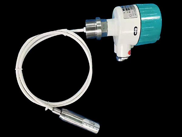 纜式射頻導(dǎo)納物位開(kāi)關(guān)廠家